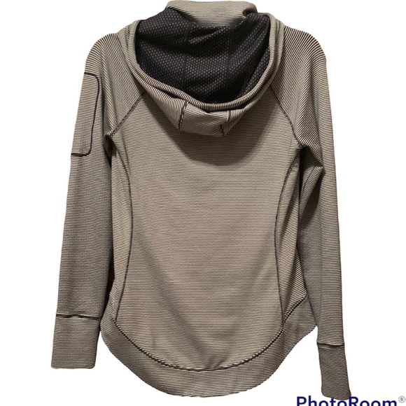 Althleta Heavenly Hail Pullover 1/2 Zip Hoodie Sweater Size XS - Picture 3 of 11